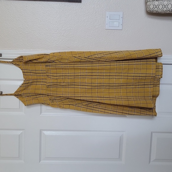 Yellow plaid button down dress - Picture 6 of 8